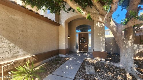 1728 Barbarita Ave, Gilbert AZ  85234-8129 exterior