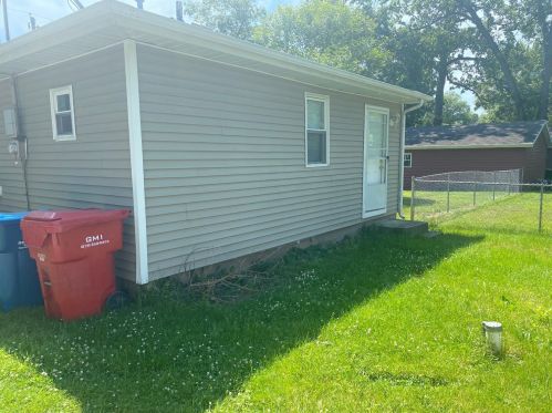 13940 Soper St, Cedar Lake, IN 46303-9314