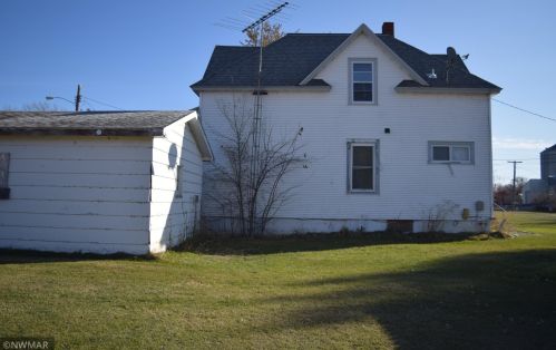213 Washington Ave, Fertile, MN 56540-4303