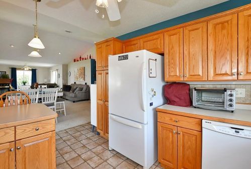318 5th Cir, Summit MN  55917-1372 exterior