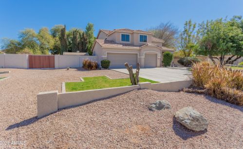 915 132nd St, Gilbert, AZ 85233-8021