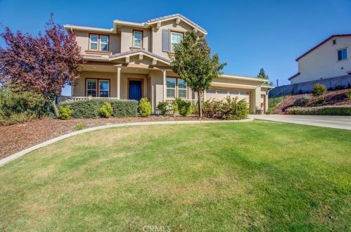 15418 Via Bassano Dr, Bakersfield, CA 93306-9409