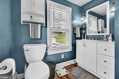 435 Boxwood Rd, Red Lion PA  17356-8347 exterior