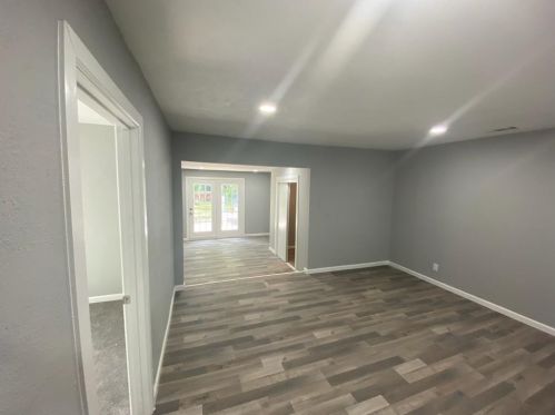 8621 Eden Valley Ln, Dallas TX  75217-3408 exterior