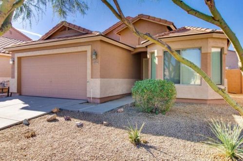 33234 Kari Rd, Queen Creek, AZ 85142-3075