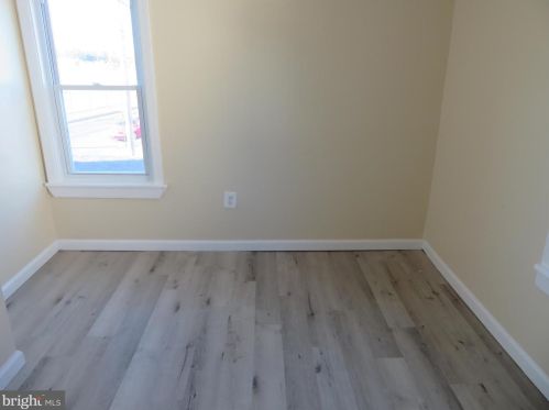 68 Roosevelt St, West Deptford NJ  08066-1028 exterior