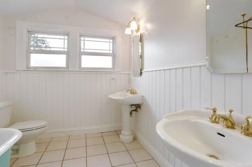 632 L St, Rio Linda CA  95673-3443 exterior