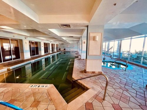 2700 Atlantic Ave, Daytona Beach FL  32118-5702 exterior