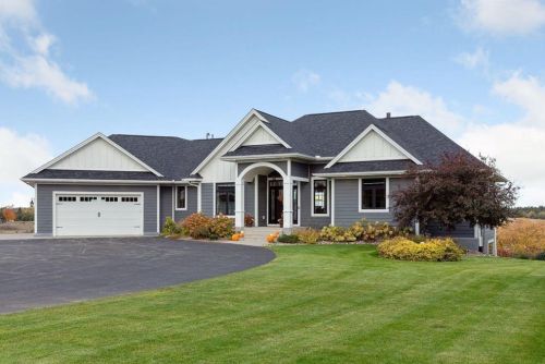 596 Grange Rd, Hudson WI  54016-7079 exterior