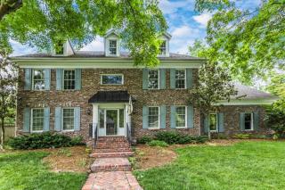 6933 Old Kent Dr, Knoxville, TN 37919-7471