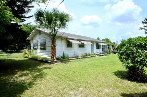 921 Vihlen Rd, Sanford, FL 32771-7736