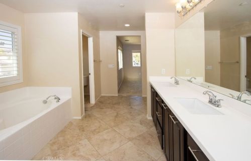 34195 Renton Dr, Lake Elsinore CA  92532 exterior