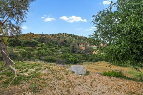 9063 Old Castle Rd, Valley Center CA  92082-5503 exterior