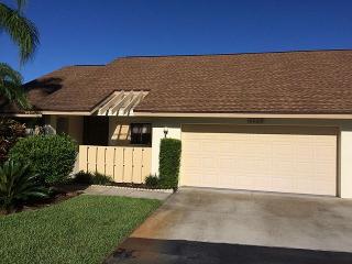 6086 Huntington Woods Dr, Naples, FL 34112-2983