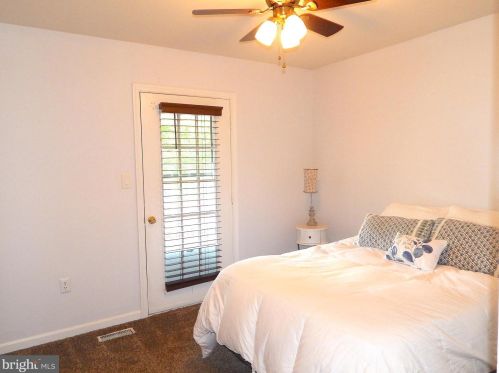 10505 Meadowview Dr, Fredericksburg VA  22408-2662 exterior