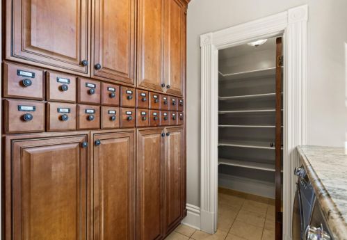 44 7 St, San Jose CA  95112-7401 exterior