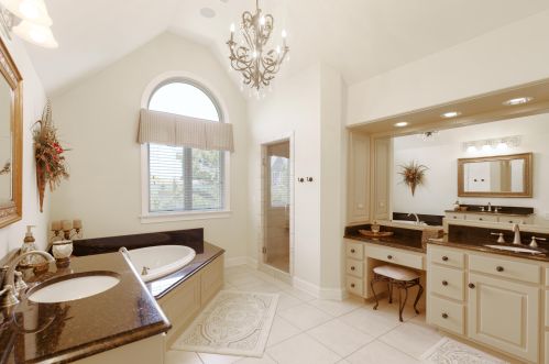 5 Beachwood, Isle Of Palms SC  29451-2815 exterior