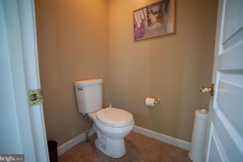 17 Maple Ln, Glen Mills PA  19342-2250 exterior