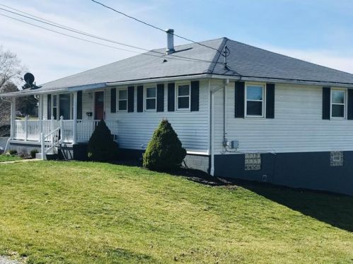 330 Provins Ave, Grays Landing, PA 15461-1928