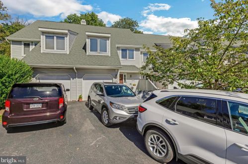 58 Jonathan Ct, Kennett Sq, PA 19348-1850