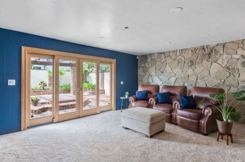 2510 232 St, Torrance CA 90505-3106 exterior