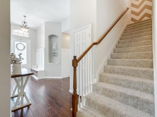 5701 Northcrest Dr, Lewisville TX  75028-4803 exterior