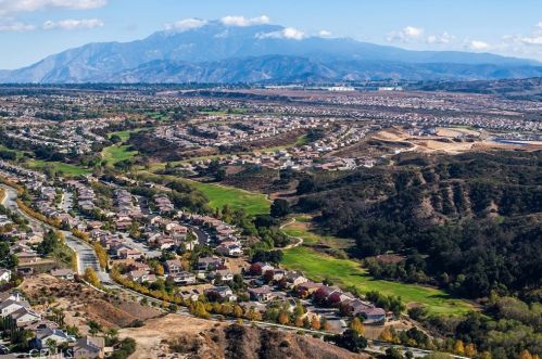 34407 Devlin Dr, Beaumont CA  92223-7436 exterior