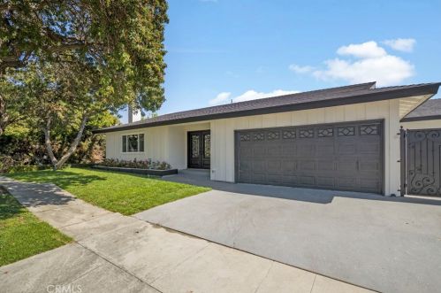 621 Camino Cerrado, South Pasadena, CA 91030-4103