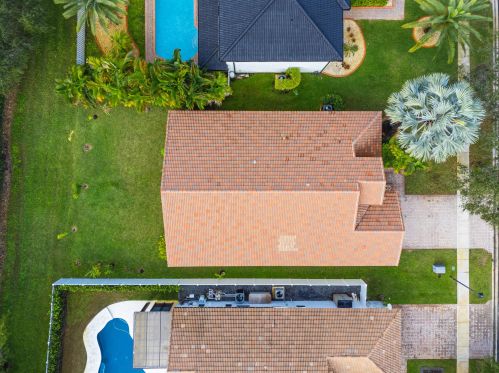 18844 29th Ct, Hollywood FL  33029-2403 exterior