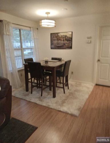 28 Cliff Dr, Englewood NJ  07631-5058 exterior