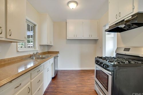 25870 Lomas Verdes St, Redlands CA  92373-8404 exterior