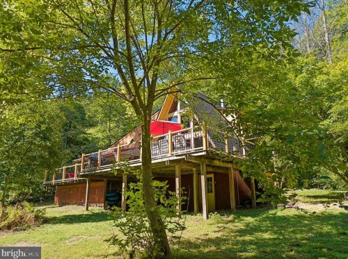 400 River Rd, Pipersville, PA 18947-1620