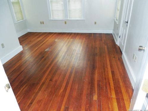 26 Waterville St, Waterbury CT  06710-1853 exterior