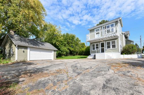 801 Main St, West Bend WI  53090-9800 exterior