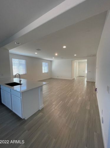 16590 Saguaro Park Ln, Sun City AZ  85387-2012 exterior