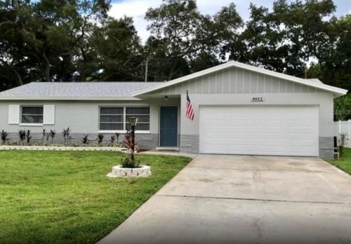9952 56th Pl, Saint Petersburg FL  33708-3426 exterior