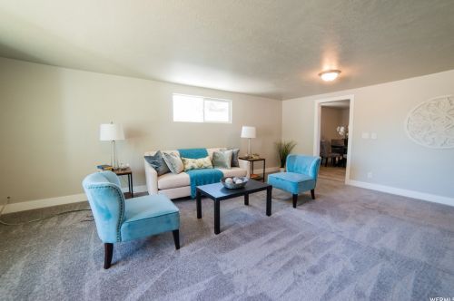 7091 Schuler Ave, Salt Lake City, UT 84128-1111