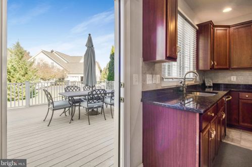 5312 Kernstown Ct, Haymarket VA  20169-4504 exterior