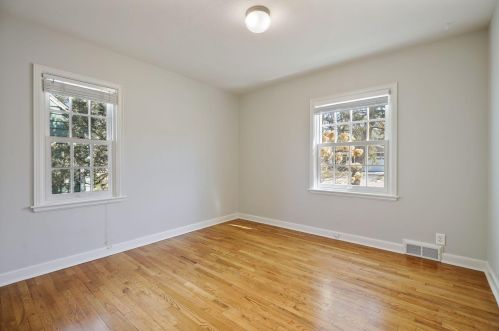 5728 Ewing Ave, Minneapolis MN 55410-2742 exterior