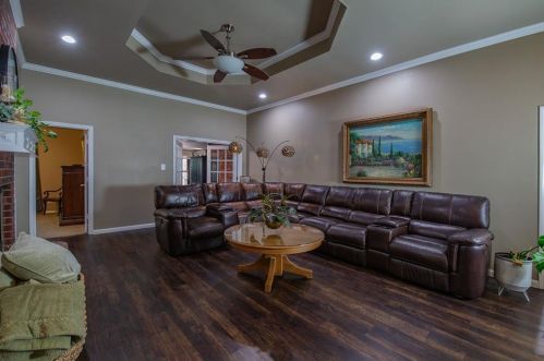 1081 Westgrove Dr, Fort Worth, TX 76179-3443