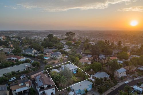8092 Vista Dr, La Mesa, CA 91941-6428