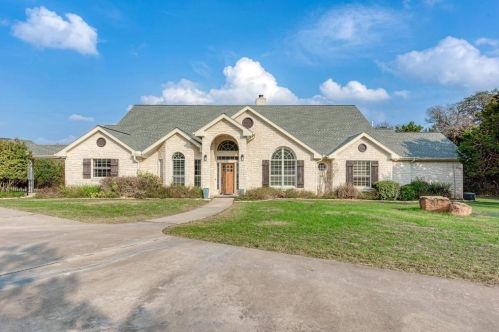 401 Roy Creek Ln, Mount Sharp TX  78620-3964 exterior