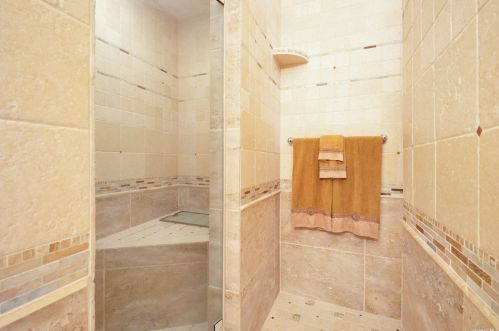 162 Miller Place Rd, Miller Place NY  11764-2803 exterior