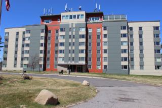 100 Elizabeth St, Duluth MN  55803-2604 exterior