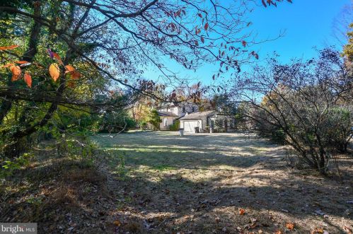 2023 Bethel Rd, Lansdale PA 19446-6054 exterior