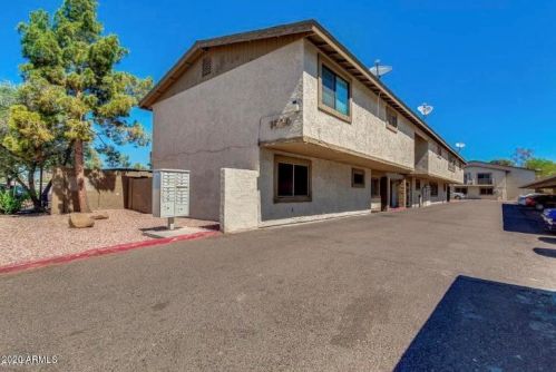 1620 Cambridge Ave, Phoenix AZ  85006-1200 exterior