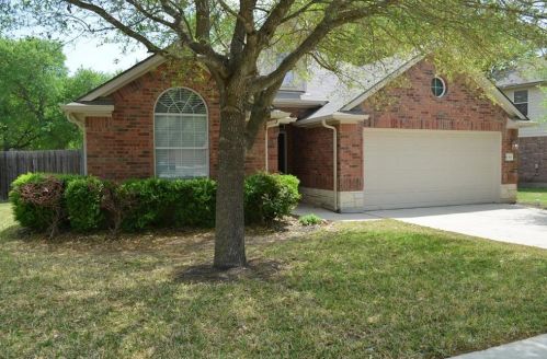 133 Hartkopf St, Creedmoor, TX 78610-4869