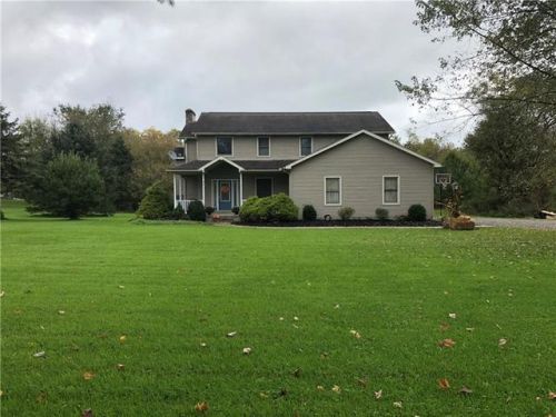205 15th St, Bessemer, PA 16112-9217