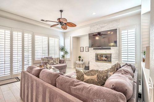 79806 Barcelona Dr, La Quinta CA  92253-8809 exterior
