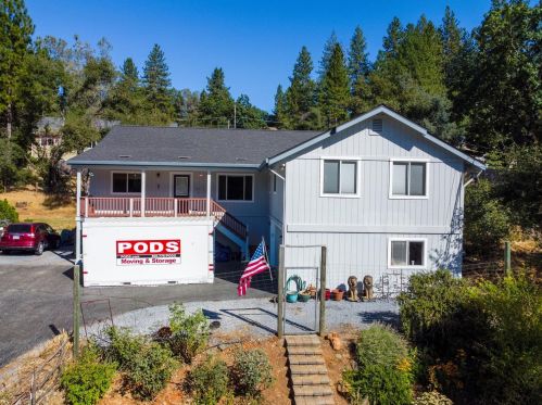 17155 Oscar Dr, Grass Valley CA  95949-7220 exterior